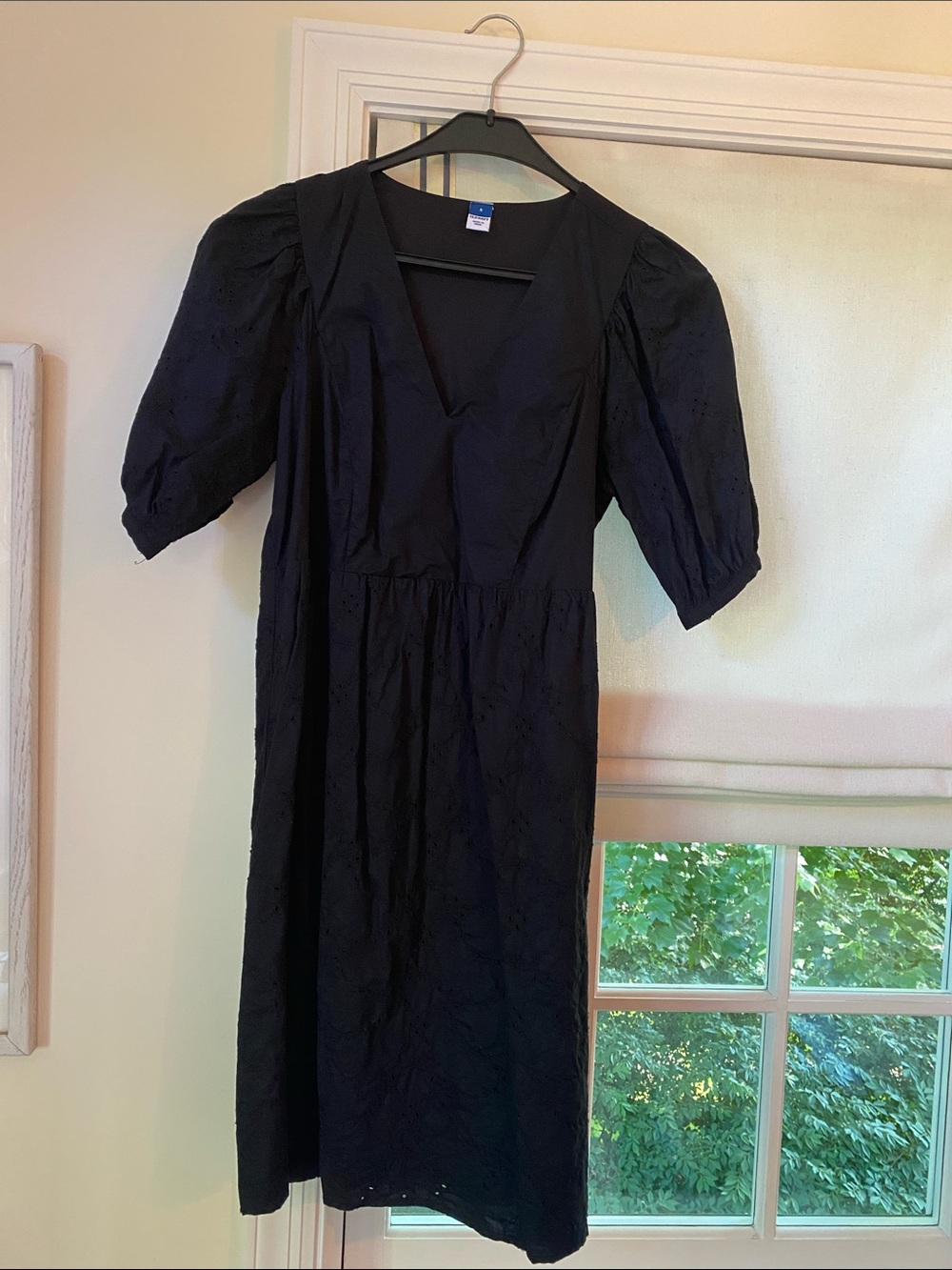 Old Navy black dress